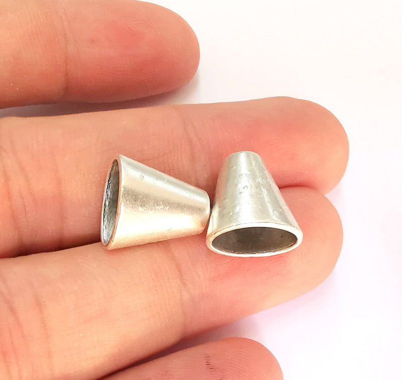 4 Antique Silver Plated Metal Cones Findings (14x13mm) G21935