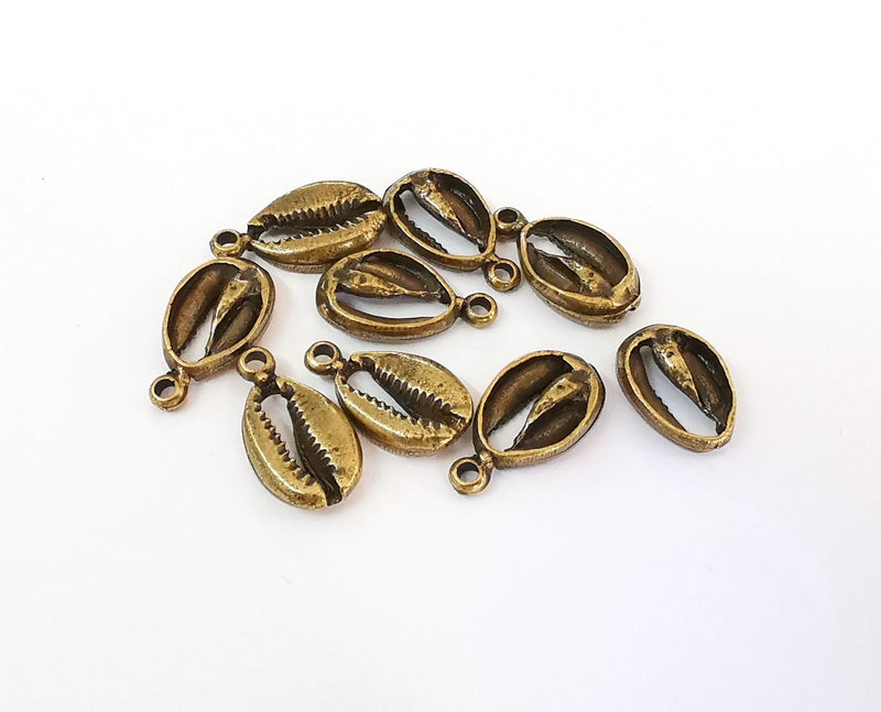 10 Cowrie Shell Charms Antique Bronze Charms Antique Bronze Plated Charm (18x10mm) G21606