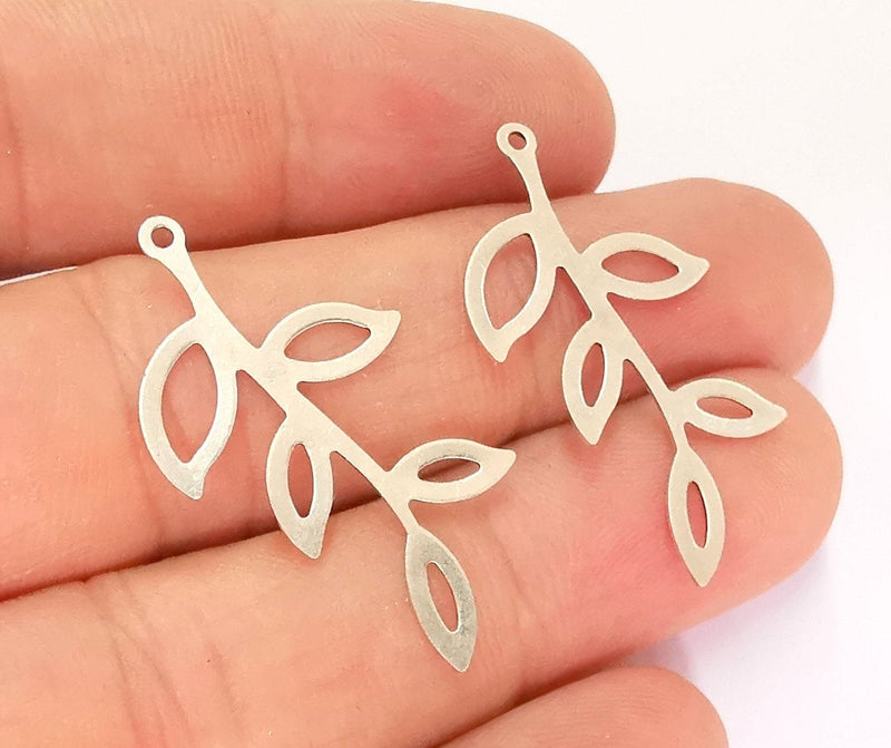 10 Branch Leaf Charm Antique Silver Plated Brass (34x18mm) G22060