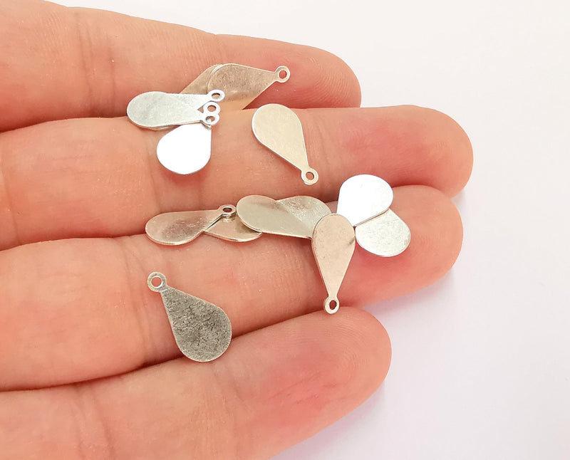 20 Teardrop Charms Antique Silver Plated Brass Charms Nickel free and Lead free (14x7mm) G22102