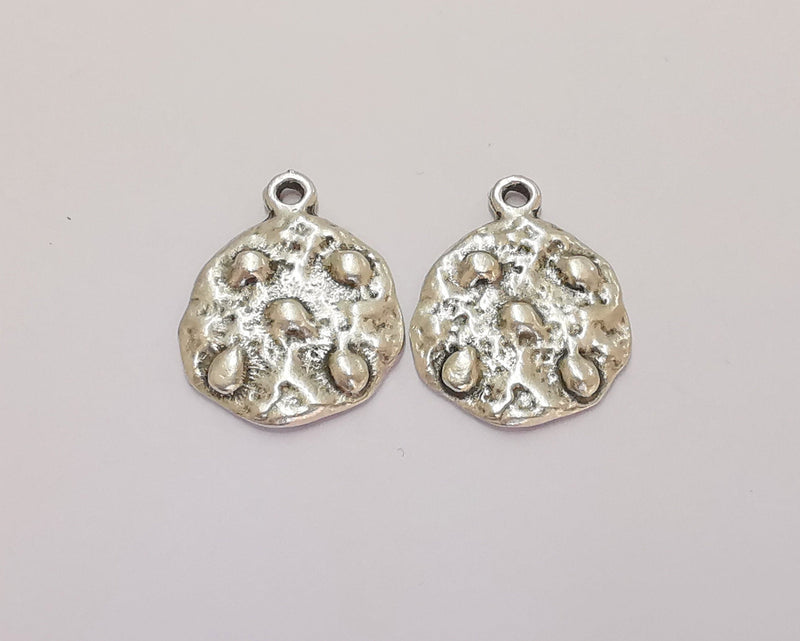 4 Silver Charms Antique Silver Plated Charms (25x20mm) G22106