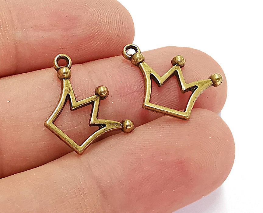 10 Crown Charms Antique Bronze Plated Charms (20x13mm)  G22128