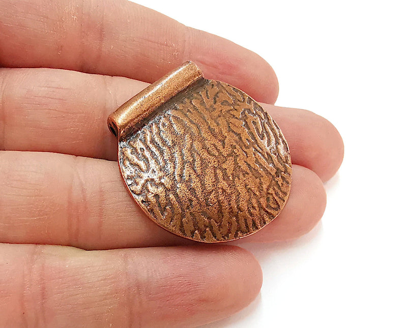Curved Pendant Antique Copper Plated Pendant (38x36mm)  G21653