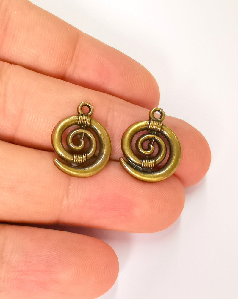 10 Spiral Charms Antique Bronze Plated Charms (18x15mm) G22182