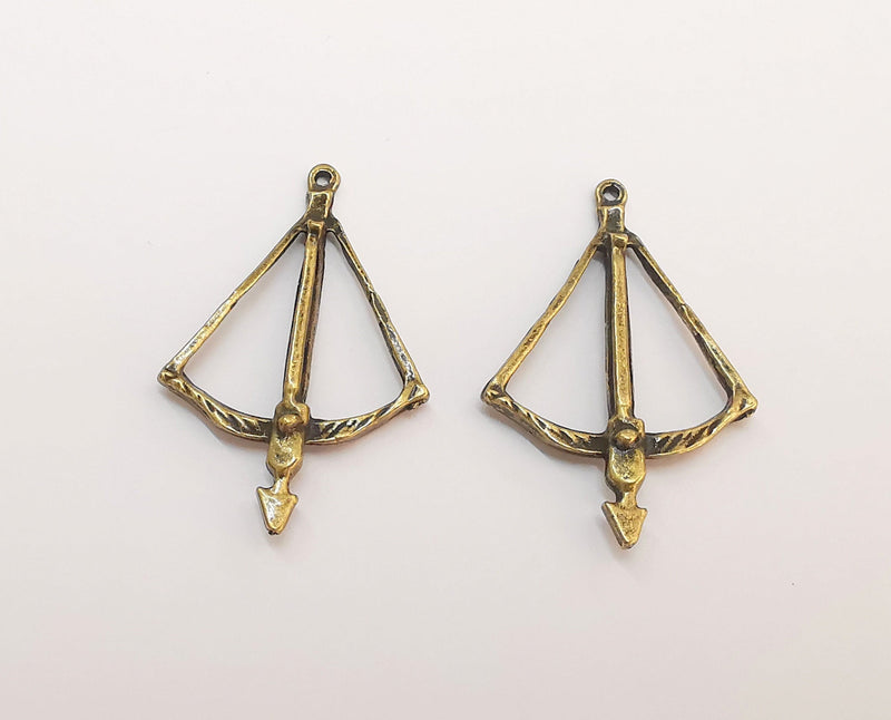 4 Bow and Arrow Charms Antique Bronze Plated Charms (41x26mm)  G22232