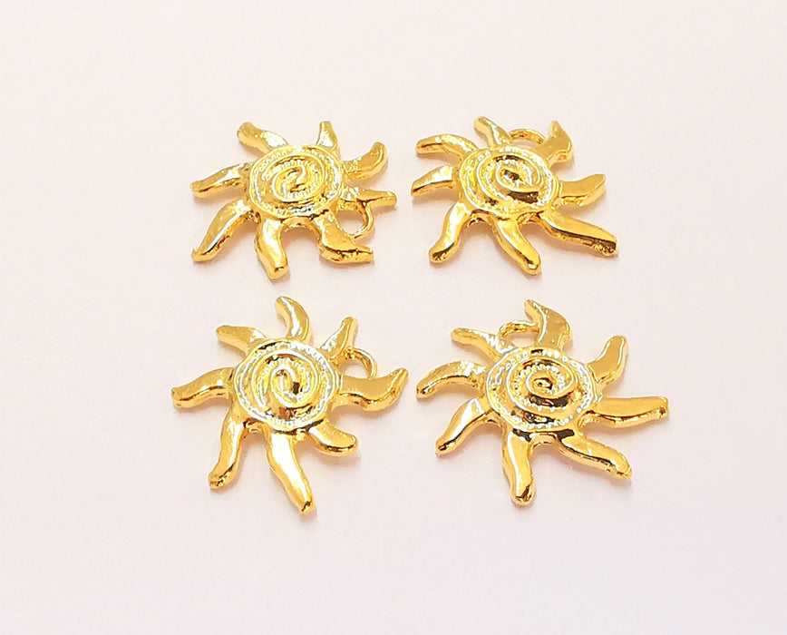 5 Sun Charms Shiny Gold Plated Charms (15mm)  G22256