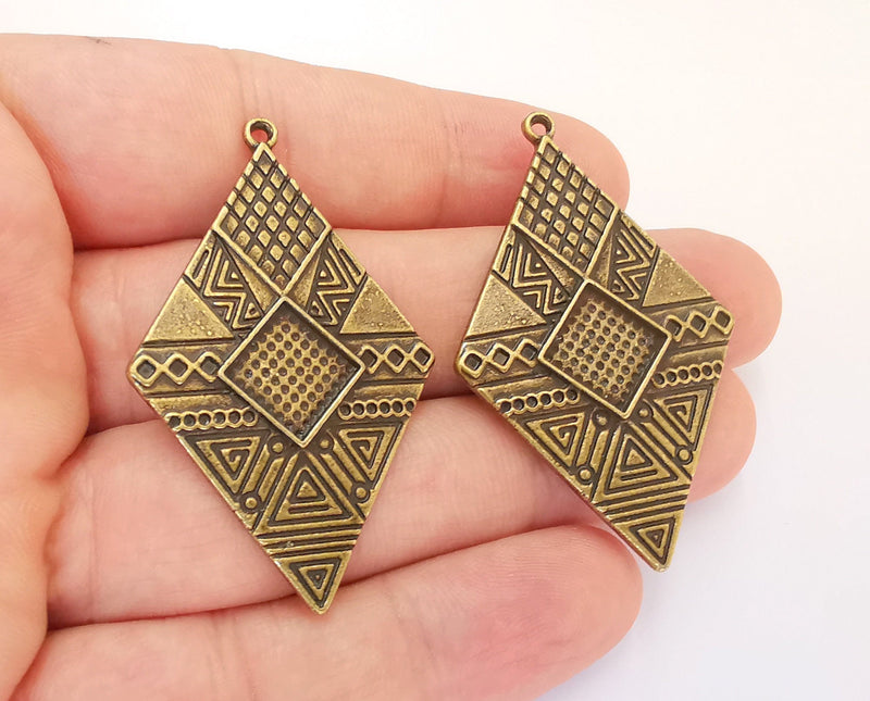 2 Antique Bronze Pendant Blank Cabochon Bezel Base Setting Mountings Antique Bronze Plated (10x10mm blank) G22275