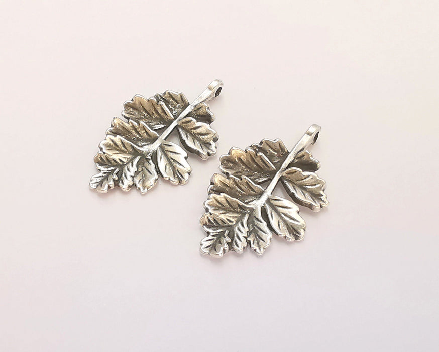 4 Leaf Charms Antique Silver Plated Charms (32x19mm) G22306