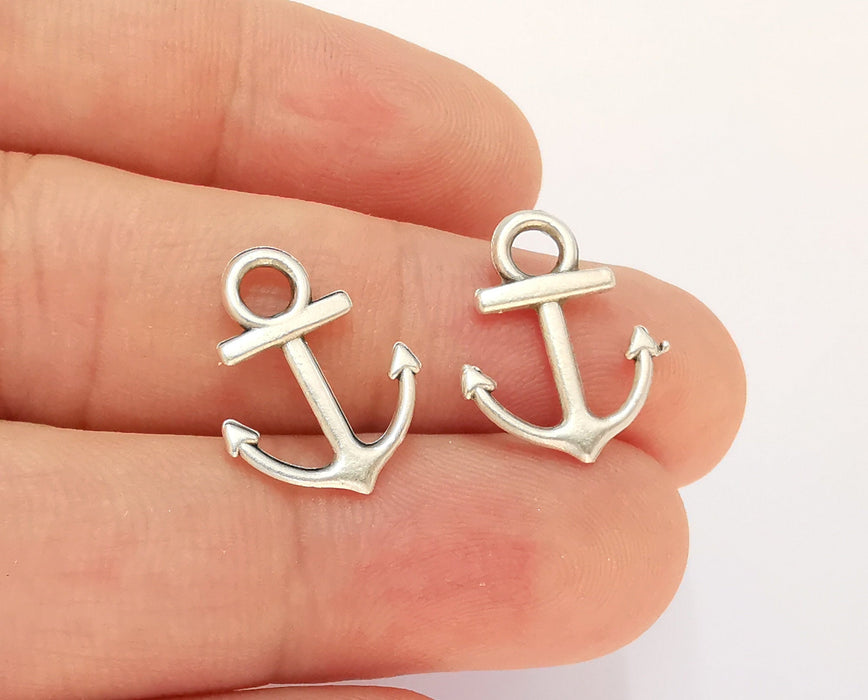 10 Anchor Charms Antique Silver Plated Charms (18x14mm) G22402