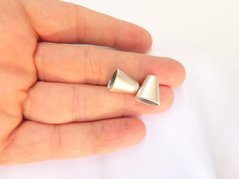 4 Antique Silver Plated Metal Cones Findings (14x13mm) G21935