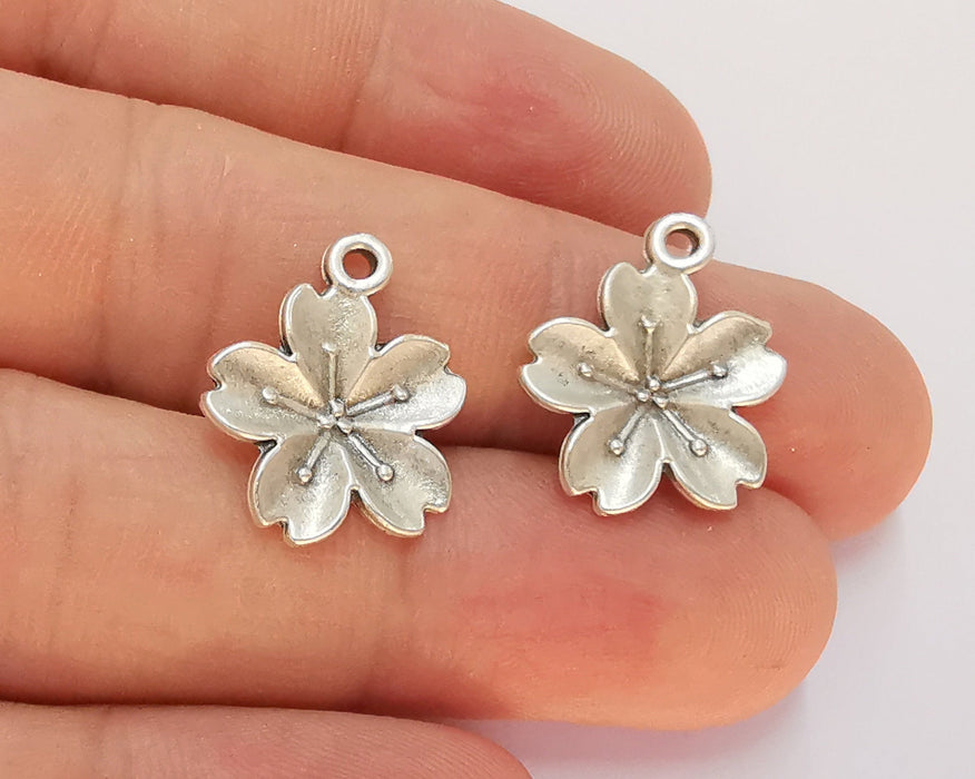 4 Flower Charms Antique Silver Plated Charms (19x16mm)  G22475