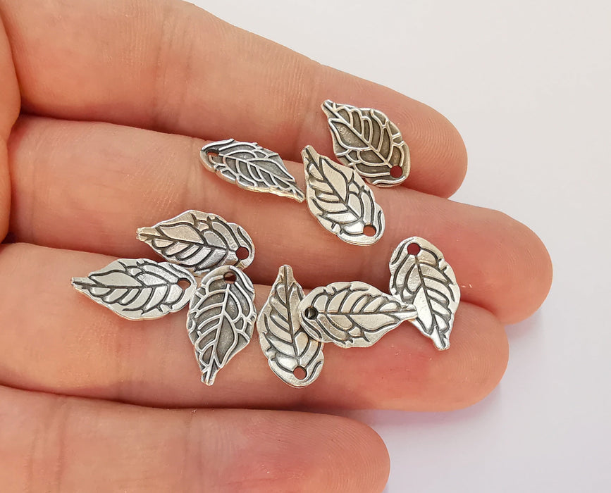 20 Leaf Charms Antique Silver Plated Charms (17x9mm) G23147