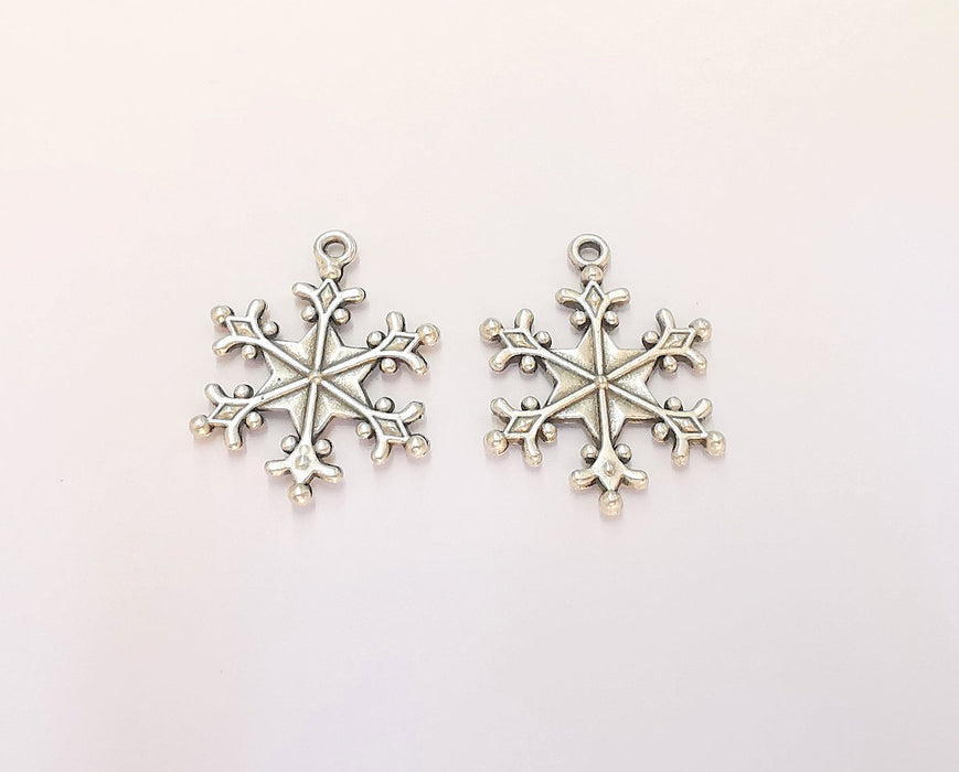 4 Snow Flake Charms Antique Silver Plated Charms (28x21mm) G22513