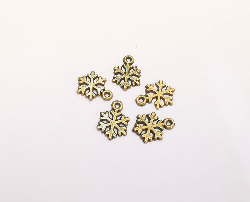 10 Snowflake Charms Antique Bronze Plated Charms (14x10mm) G22138
