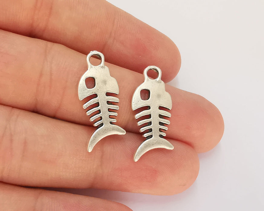 4 Fishbone Charms Antique Silver Plated Charms (27x11mm) G22528