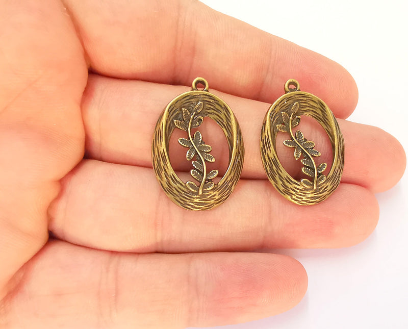 4 Flower Charms Antique Bronze Plated Charms (30x21mm)  G22544