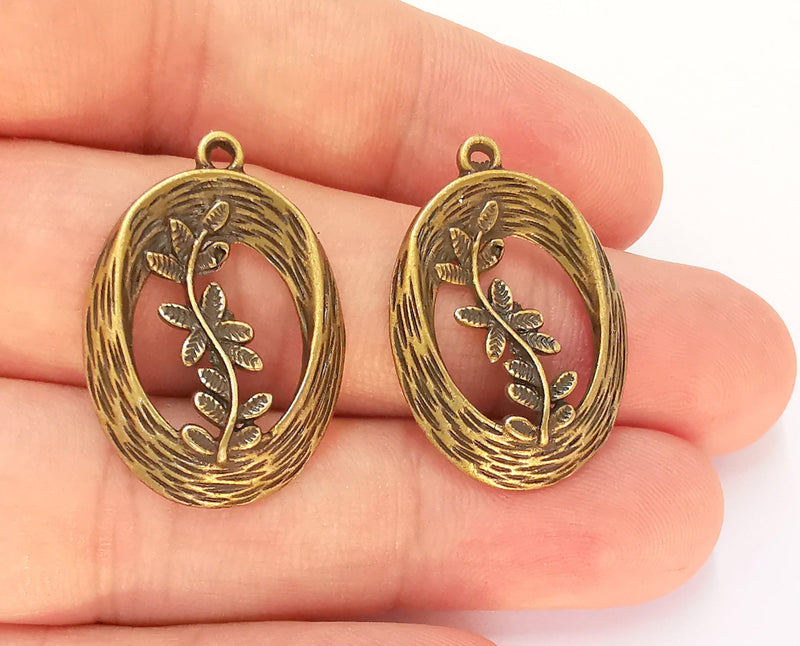 4 Flower Charms Antique Bronze Plated Charms (30x21mm)  G22544