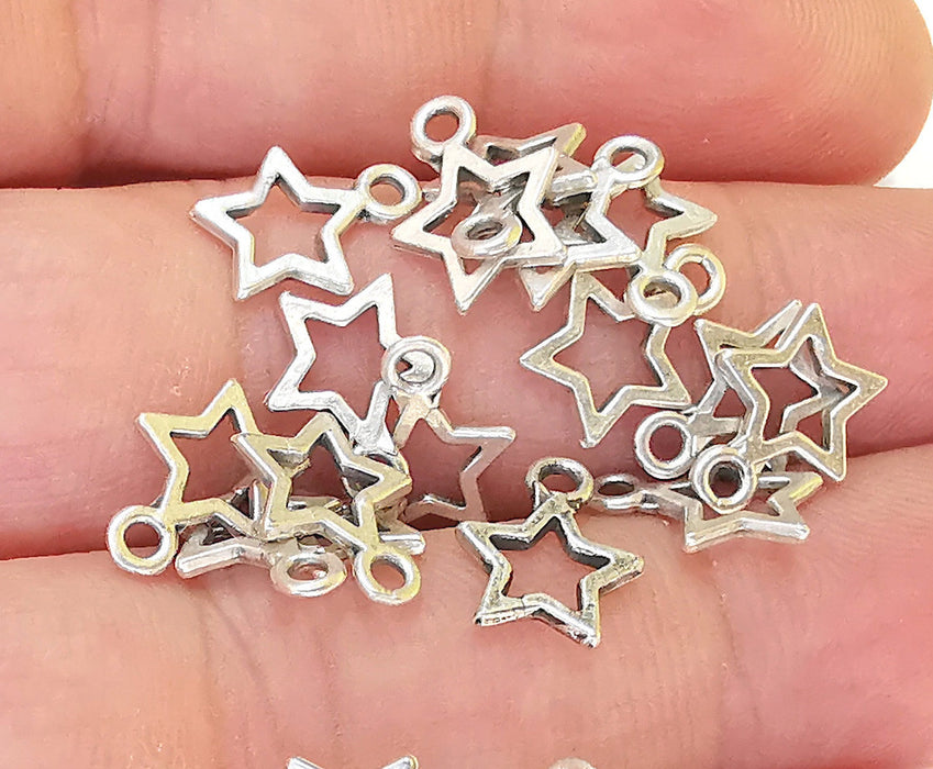 20 Star Charms Antique Silver Plated Charms (12x9mm)  G24065