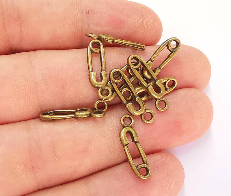 20 Safety pin Shape Charms Antique Bronze Plated Charms (19x6mm) G22229