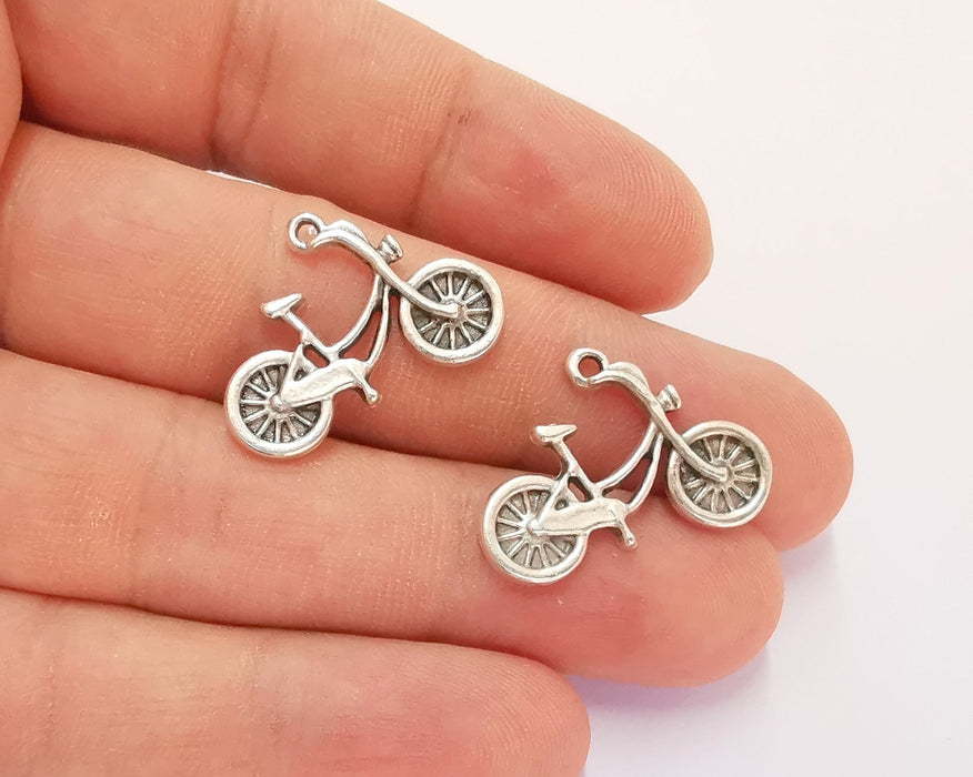 10 Bicycle Charms Antique Silver Plated Charms (26x18mm)  G22240