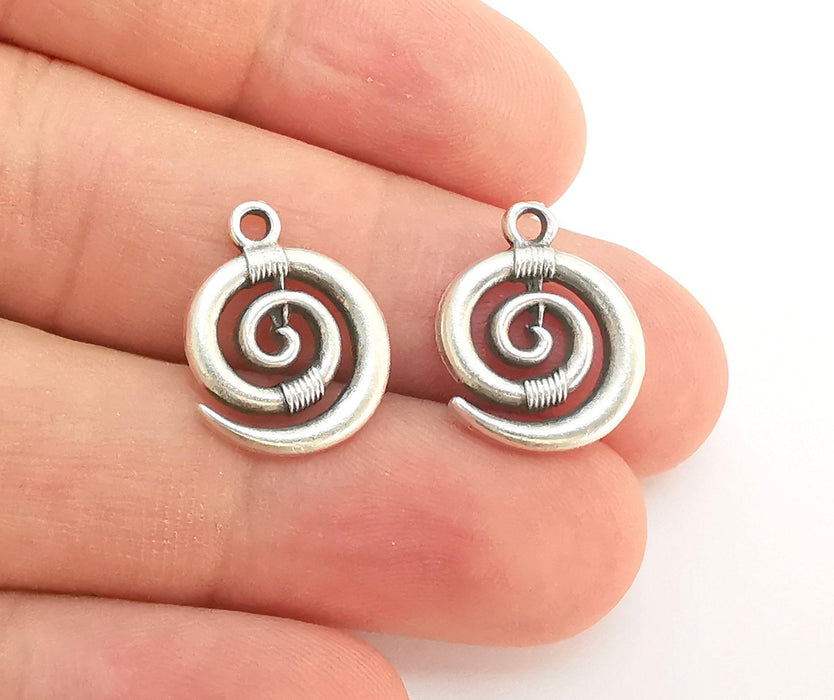 10 Spiral Charms Antique Silver Plated Charms (18x14mm) G22245