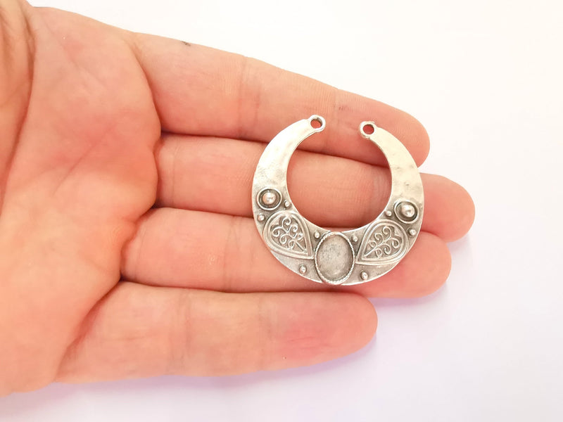 2 Silver Charms Antique Silver Plated Charms (41x40mm) (Cabochon base size 10x8mm oval) G22268