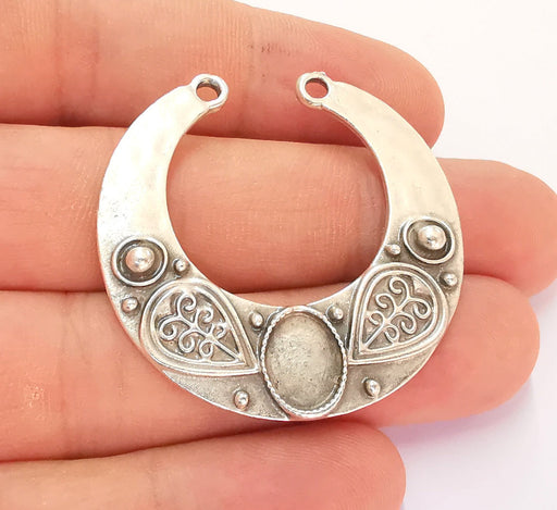 2 Silver Charms Antique Silver Plated Charms (41x40mm) (Cabochon base size 10x8mm oval) G22268