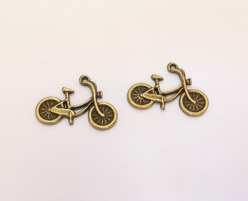 10 Bicycle Charms Antique Bronze Plated Charms (26x18mm)  G22280