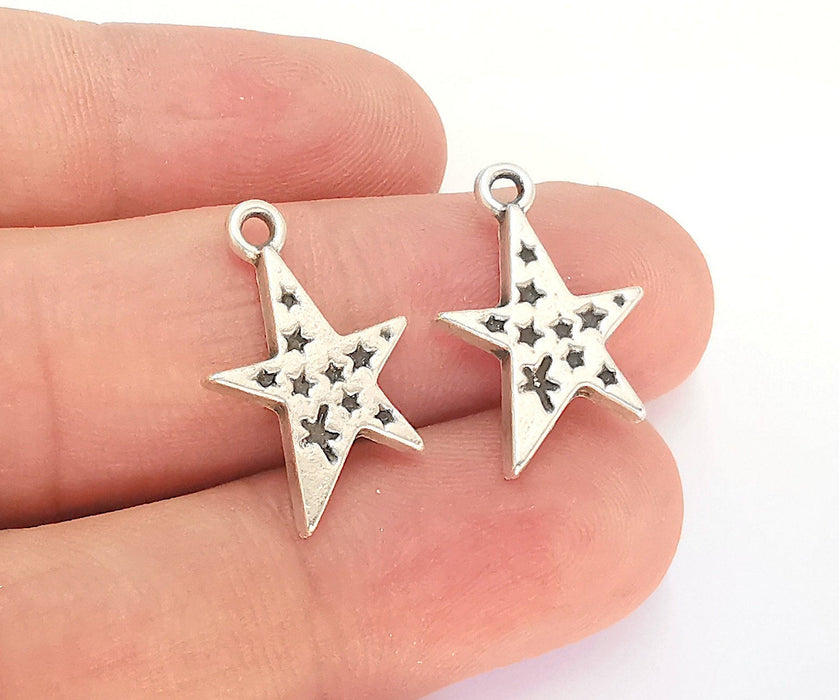 10 Star Charm Antique Silver Plated Charm (22x14mm) G22303