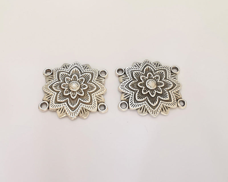 2 Flower Charms Connector Antique Silver Plated Charms (28x26mm)  G22718