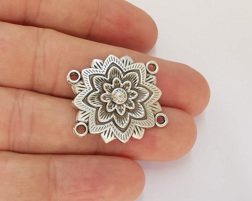 2 Flower Charms Connector Antique Silver Plated Charms (28x26mm)  G22718