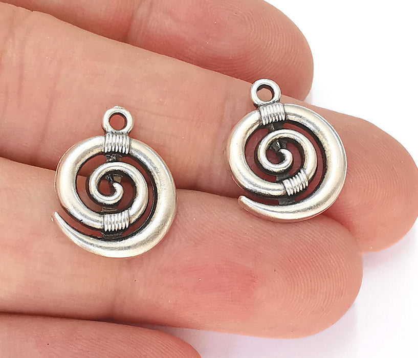 10 Spiral Charms Antique Silver Plated Charms (18x15mm) G22743