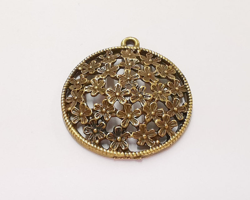2 Flowers Charms Antique Bronze Plated Charms (34x30mm) G22783