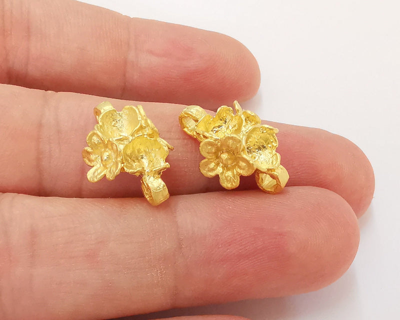 2 Flower Charms Connector Blank Bezel Gold Plated Charms (20x14mm)( 2x 6 mm Bezel )  G23867