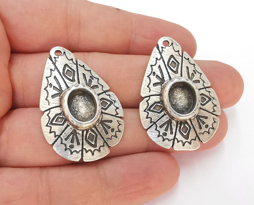 2 Silver Pendant Blank Bezel Base Setting Necklace Blank Resin Blank Mountings Antique Silver Plated ( 10x8 mm blank )  G22888