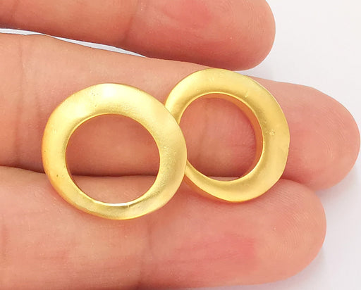 2 Circle Charms Gold Plated Findings (22x20mm) G22902
