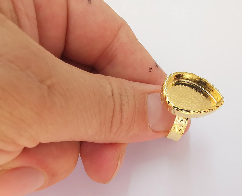 Gold Ring Blank Setting Cabochon Base Ring Hammered Mounting Adjustable Ring Bezel (18x13mm blank ) 24K Shiny Gold Plated  G27843