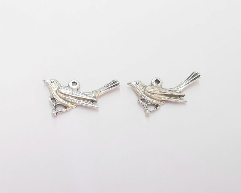 4 Bird Charms Antique Silver Plated Charms (28x16mm) G22482