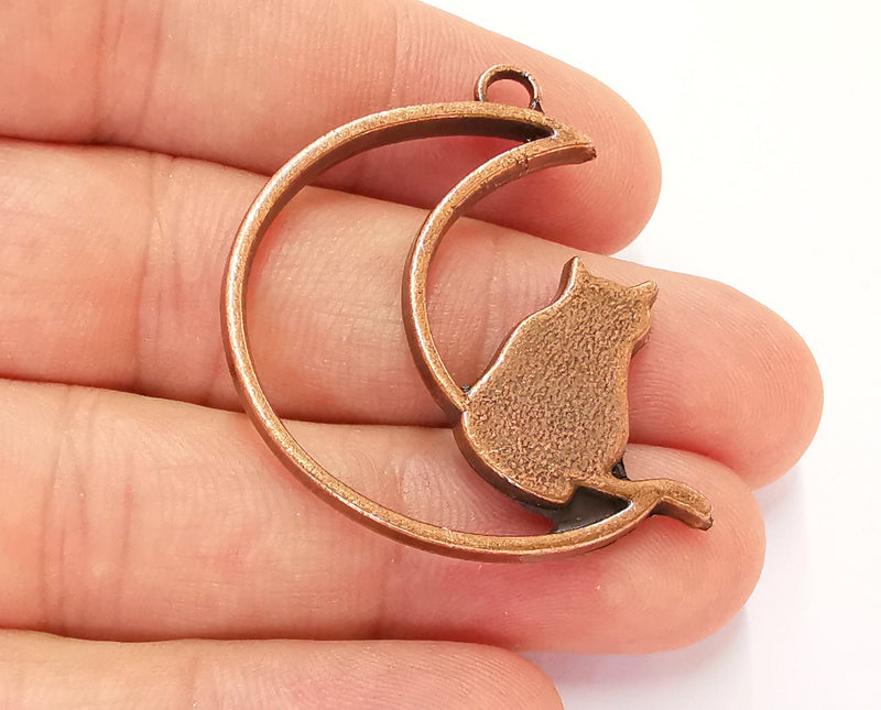 2 Crescent Moon Cat Charms Antique Copper Plated Charms (41mm)  G22485