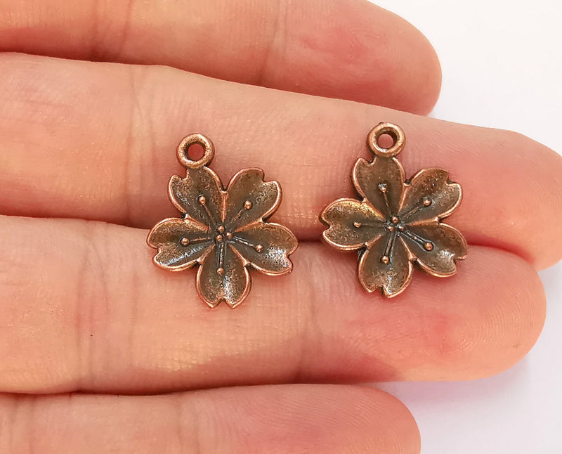 10 Flower Charms Antique Copper Plated Charms (21x17mm)  G22628