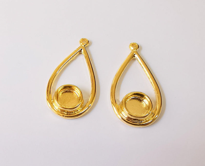 2 Gold Pendant Blank 24k Shiny Gold Plated  (8mm blank)  G22960