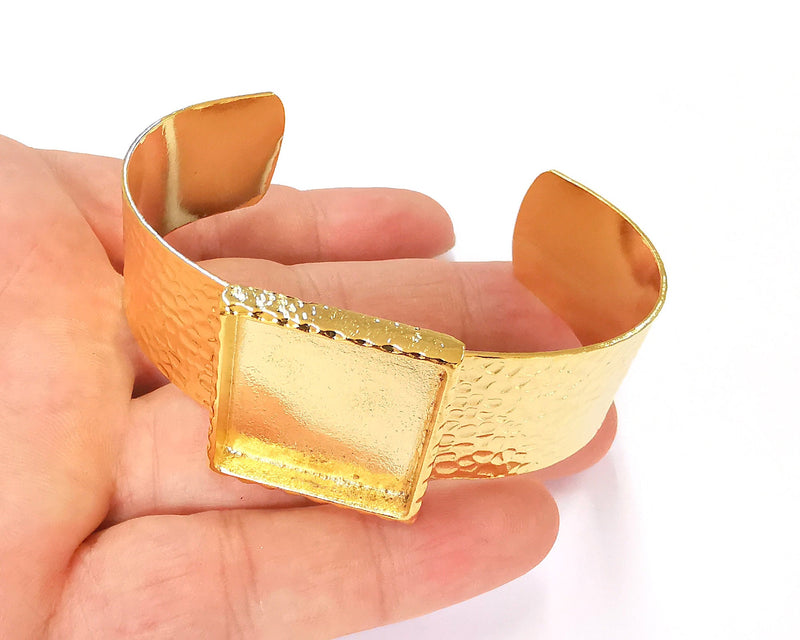 Bracelet Blank Resin Cuff Dry Flower inlay Blank Cuff Bezel Glass Cabochon Base Hammered Adjustable Shiny Gold Plated (25x25mm ) G22968