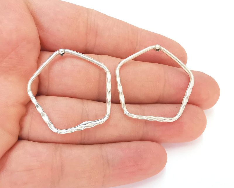 5 Silver Charms Antique Silver Plated Charms (34x33mm)  G22682