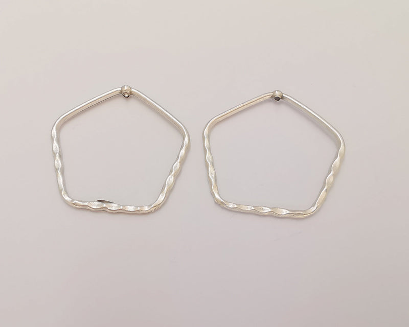 5 Silver Charms Antique Silver Plated Charms (34x33mm)  G22682