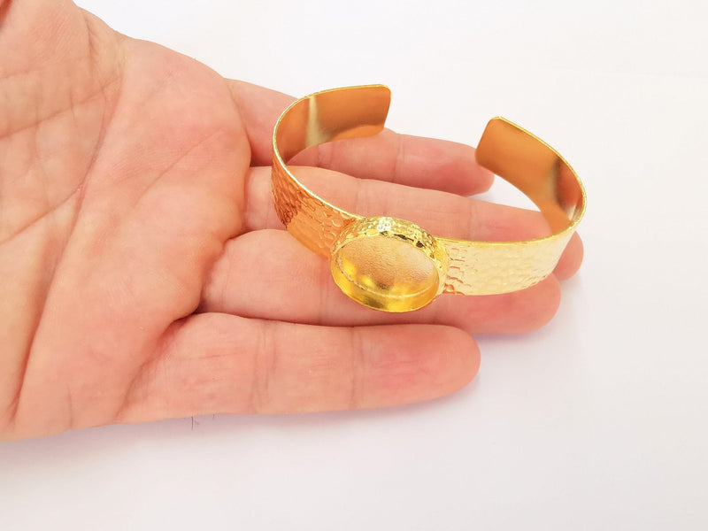 Bracelet Blank Resin Cuff Dry Flower inlay Blank Cuff Bezel Glass Cabochon Base Hammered Adjustable Shiny Gold Plated (20mm ) G23015