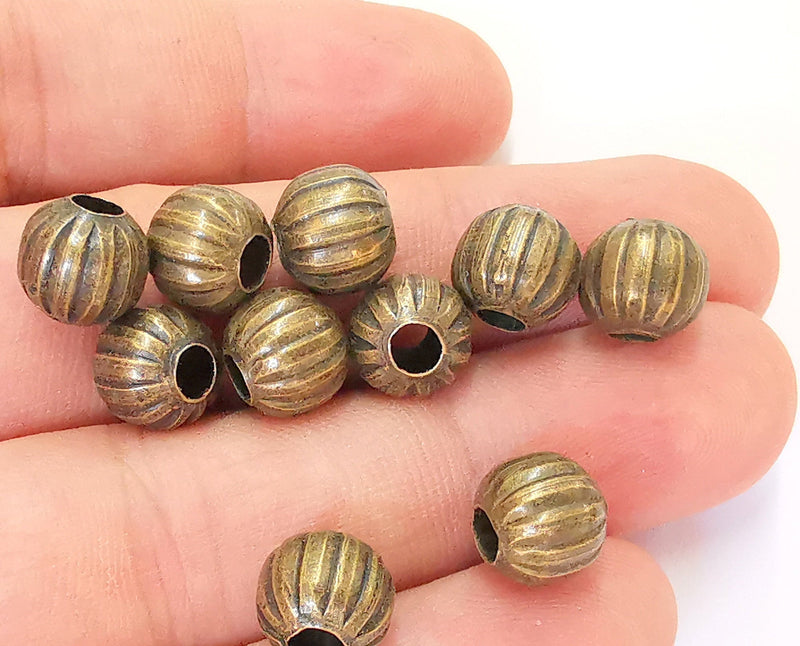 10 Bronze Round Beads Antique Bronze Plated Beads (10mm) G23060