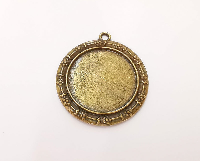 Flowers Frame Pendant Blank Antique Bronze Plated Pendant (42x40mm) (29mm Blank Size)  G22767