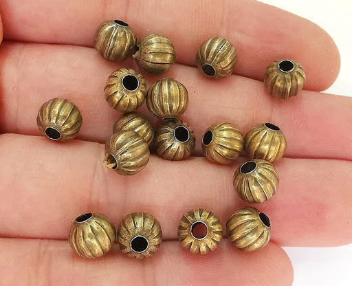 10 Antique Bronze Round Beads Antique Bronze Plated Beads (8mm) G23119