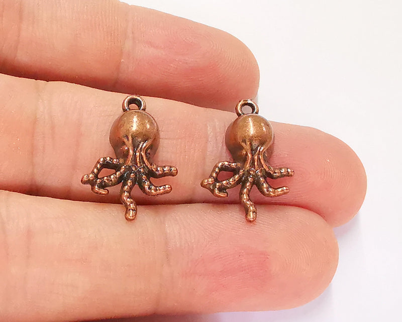 10 Octopus Charms Antique Copper Plated Charms (21x15mm)  G22777