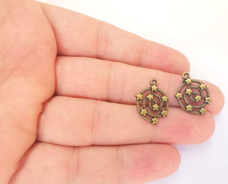 6 Spiral Star Charms Antique Bronze Plated Charms (21x15mm)  G22778